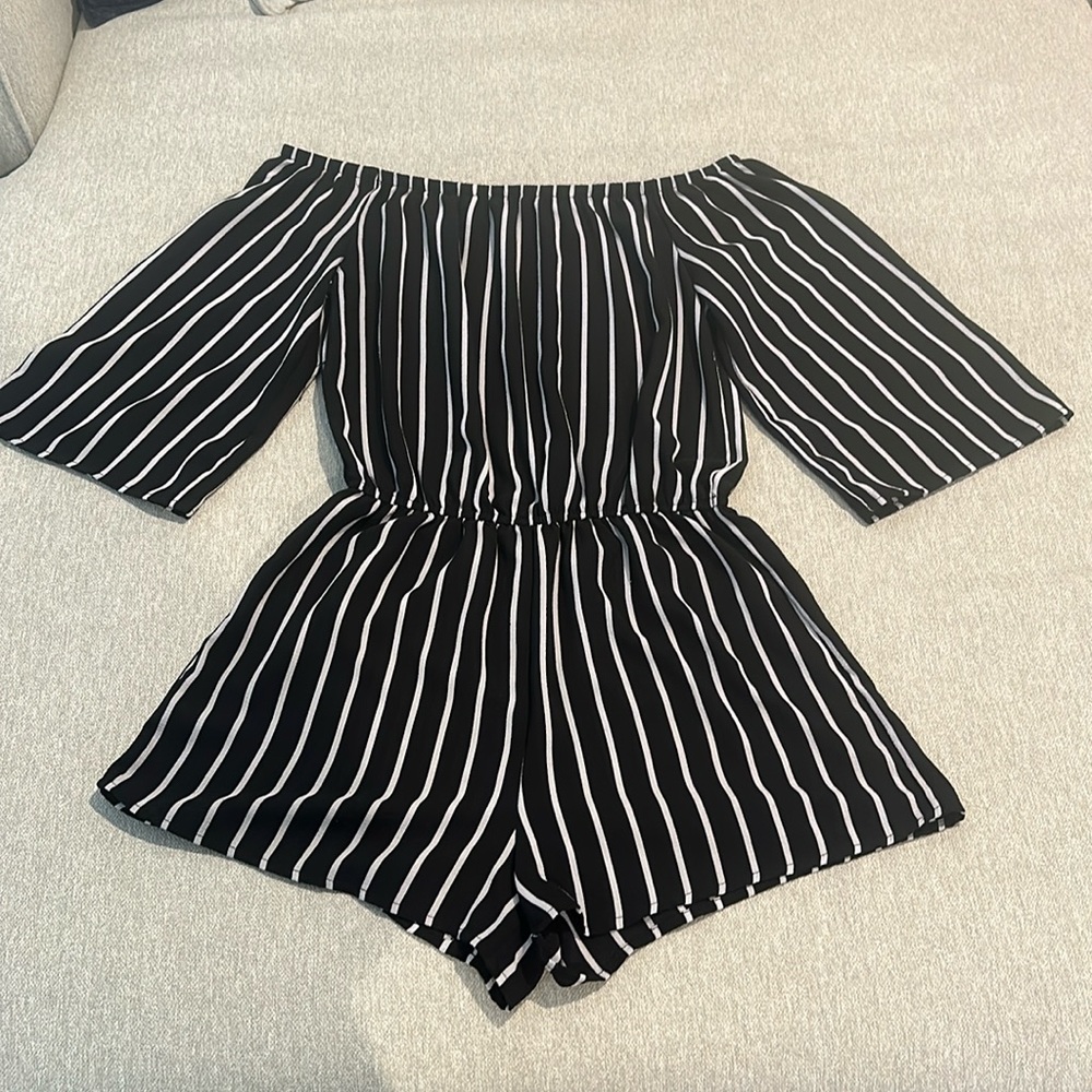 Ambiance Black and White Striped Off The Shoulder Romper Size Small